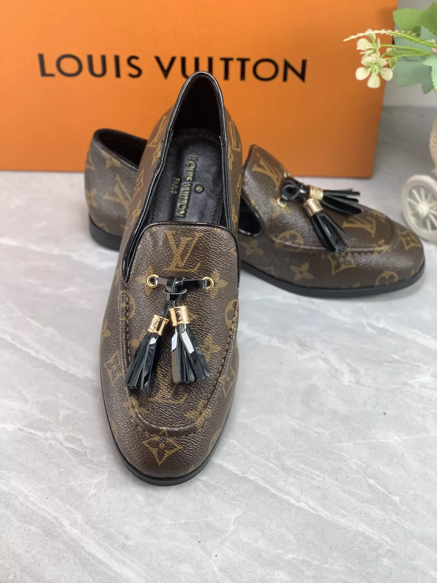 louis vuitton lv oxfords chaussures pour femme s_12b5a3b4